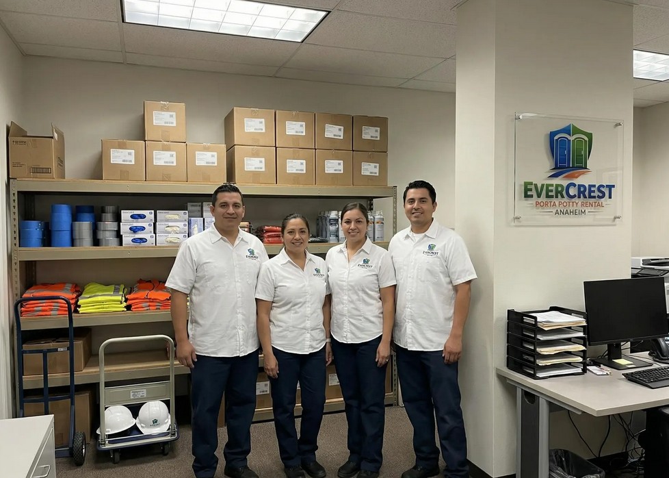 Evercrest Porta Potty Rental Anaheim team